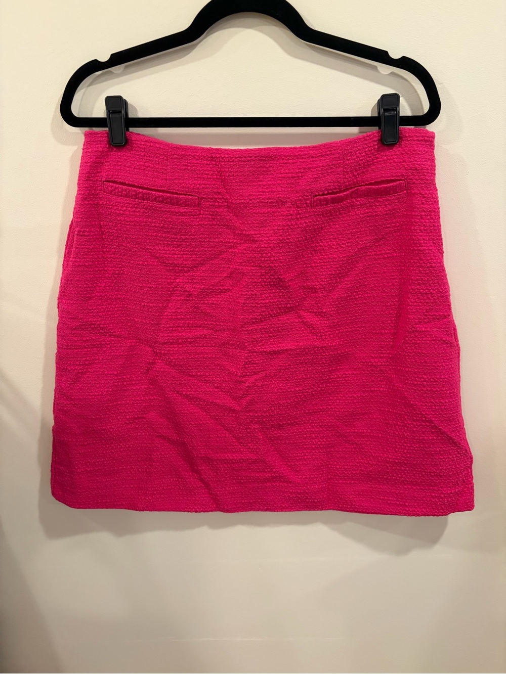 Cabi Hot Pink Textured Mini Skirt Size 10 style#6646